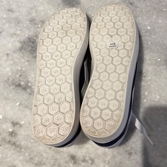 Stuart Weitzman Daryl Sneaker – Nice Blue Suede – Size 6 (EU 36) - Picture 6 of 7